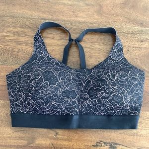 lululemon athletica Lace-Print Comfort Sports Bra in Black/Pink